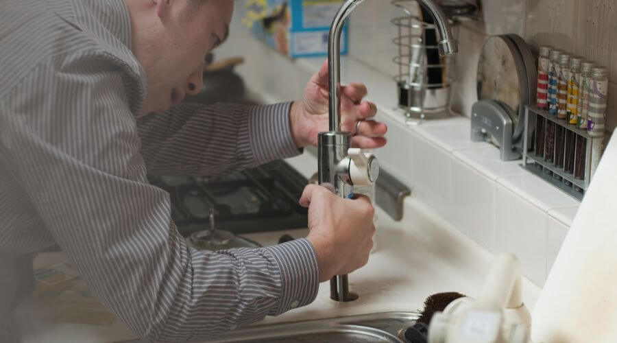 Professional Tankless Water Heater Installation in Aldrich, MO
